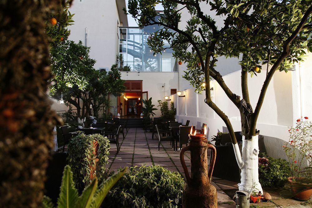 Hotel Diana ปอมเปอี ภายนอก รูปภาพ