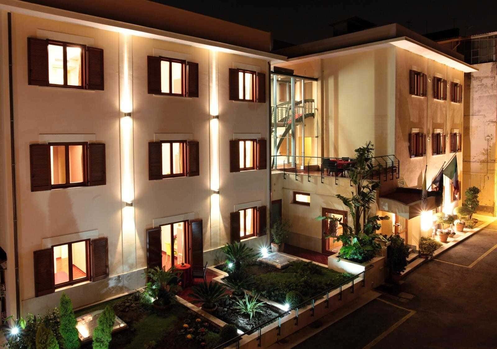Hotel Diana ปอมเปอี ภายนอก รูปภาพ